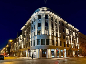 Library house apartment quiet&compact 2 rooms&beds, Riga